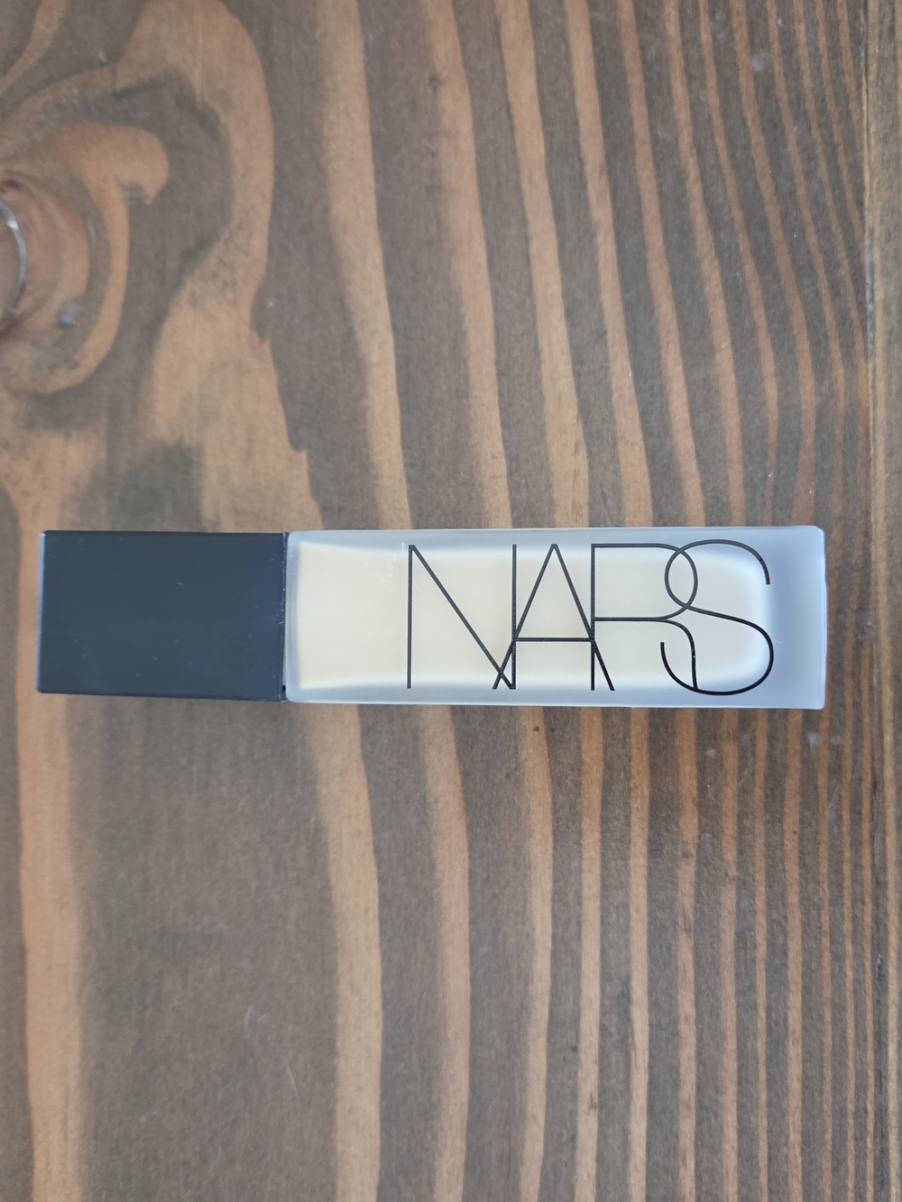 NARS Natural Matte Longwear Foundation in Shade Bruges L3.75